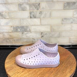 Native Jefferson Light Purple Perforated Sneakers
